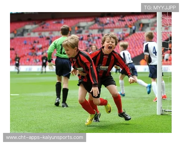 足球转播是否可以加入家长向内容与指导模块，足球转播权属于谁